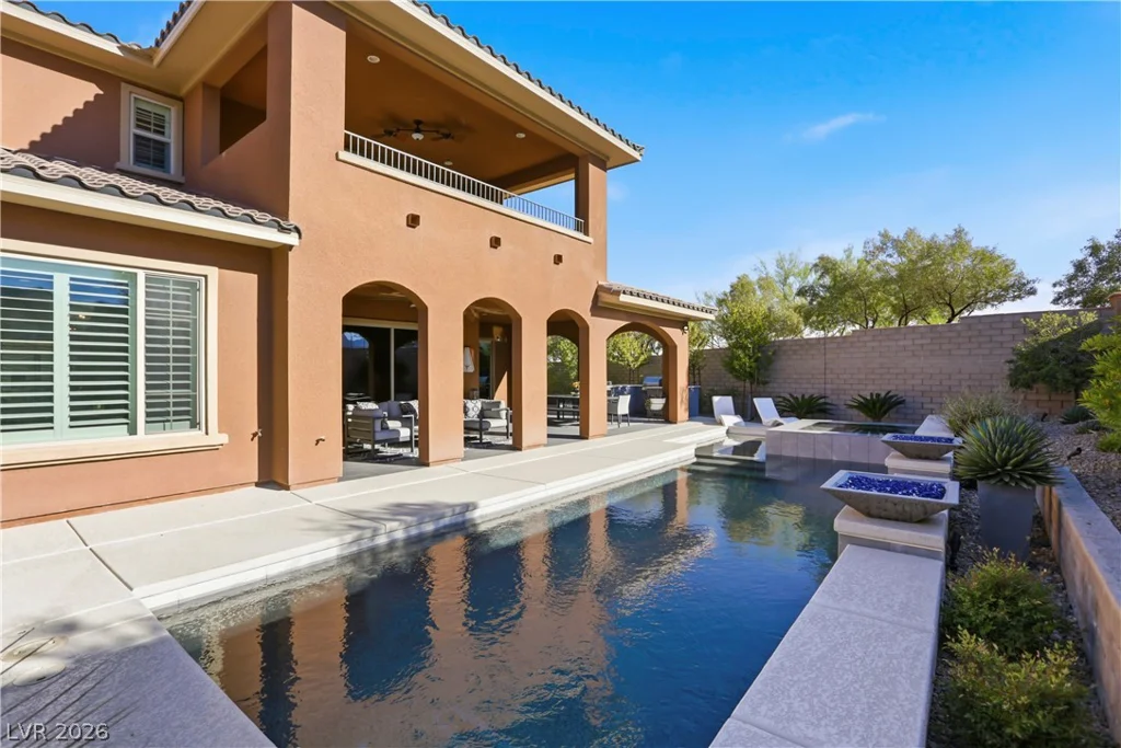 497 Paso De Montana, Las Vegas, NV 89138
