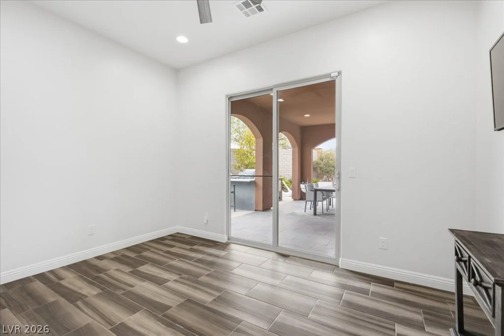 497 Paso De Montana, Las Vegas, NV 89138