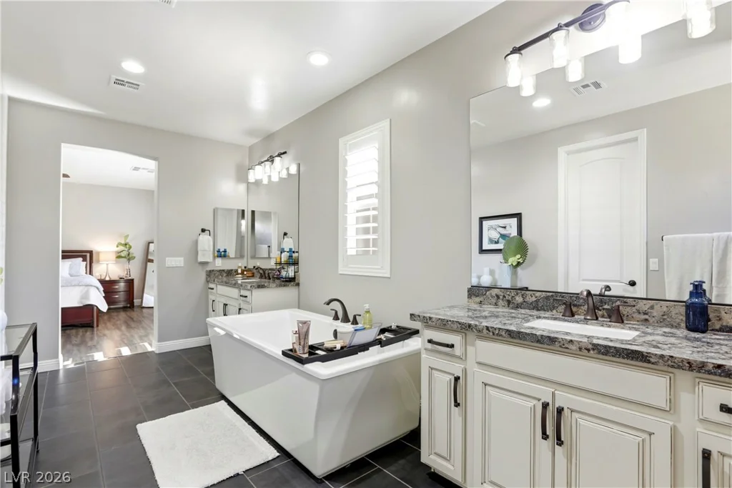 497 Paso De Montana, Las Vegas, NV 89138