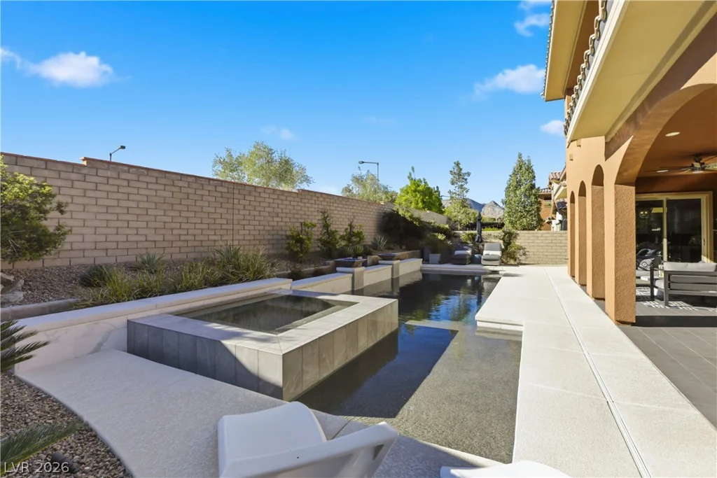 497 Paso De Montana, Las Vegas, NV 89138