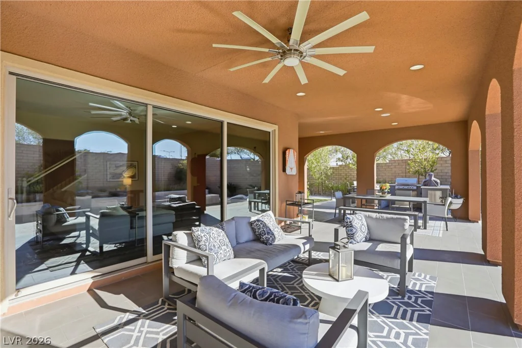 497 Paso De Montana, Las Vegas, NV 89138
