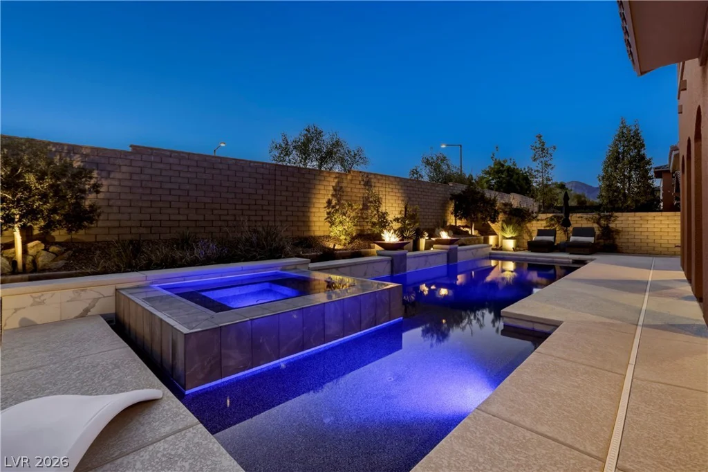 497 Paso De Montana, Las Vegas, NV 89138