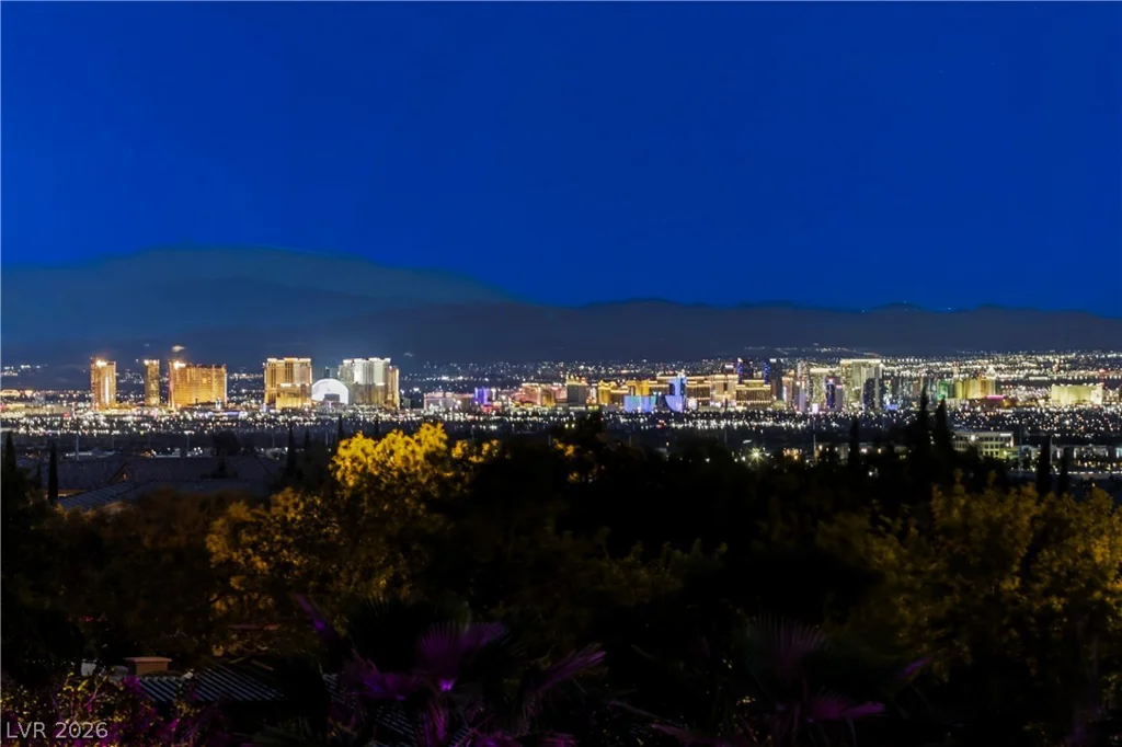 497 Paso De Montana, Las Vegas, NV 89138