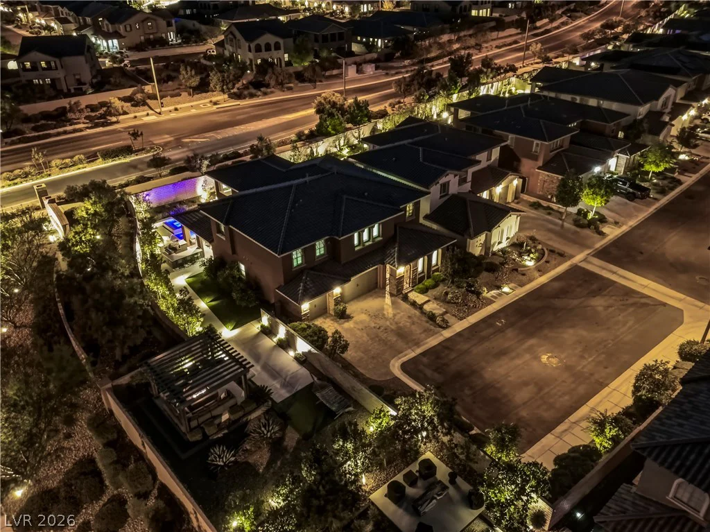 497 Paso De Montana, Las Vegas, NV 89138
