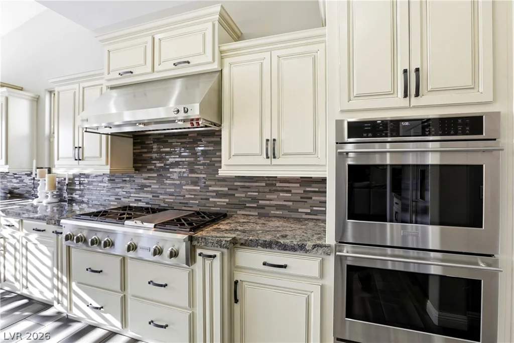 497 Paso De Montana, Las Vegas, NV 89138