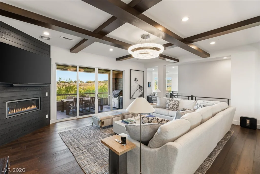 11280 Granite Ridge, Las Vegas, NV 89135
