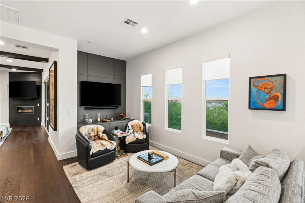 11280 Granite Ridge, Las Vegas, NV 89135
