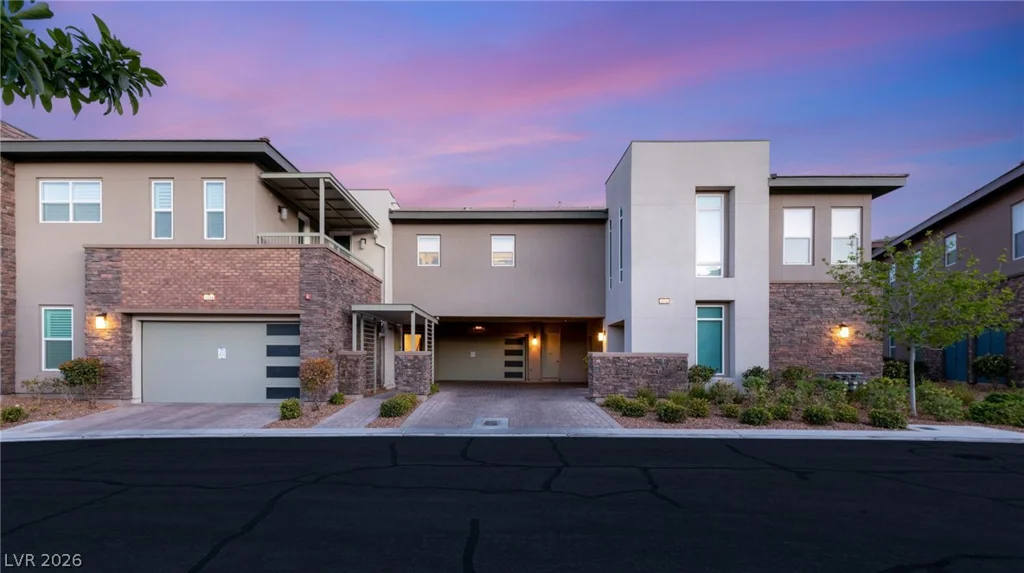 11280 Granite Ridge, Las Vegas, NV 89135