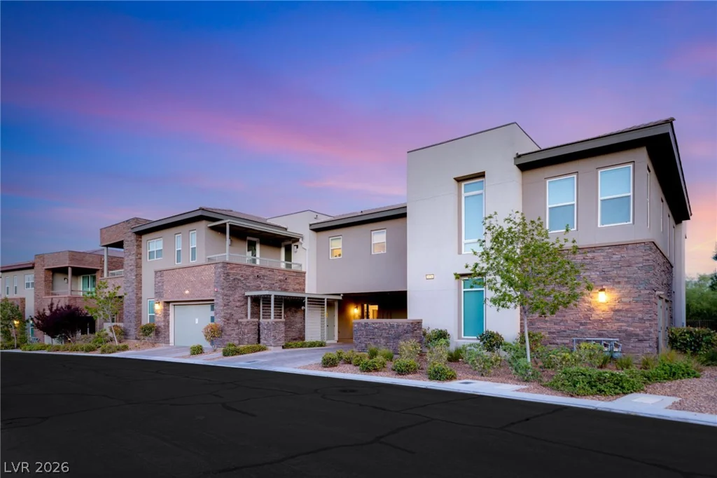 11280 Granite Ridge, Las Vegas, NV 89135