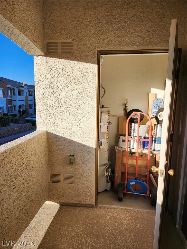 9303 Gilcrease, Las Vegas, NV 89149