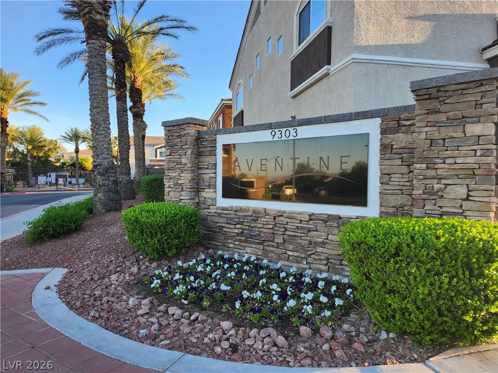9303 Gilcrease, Las Vegas, NV 89149
