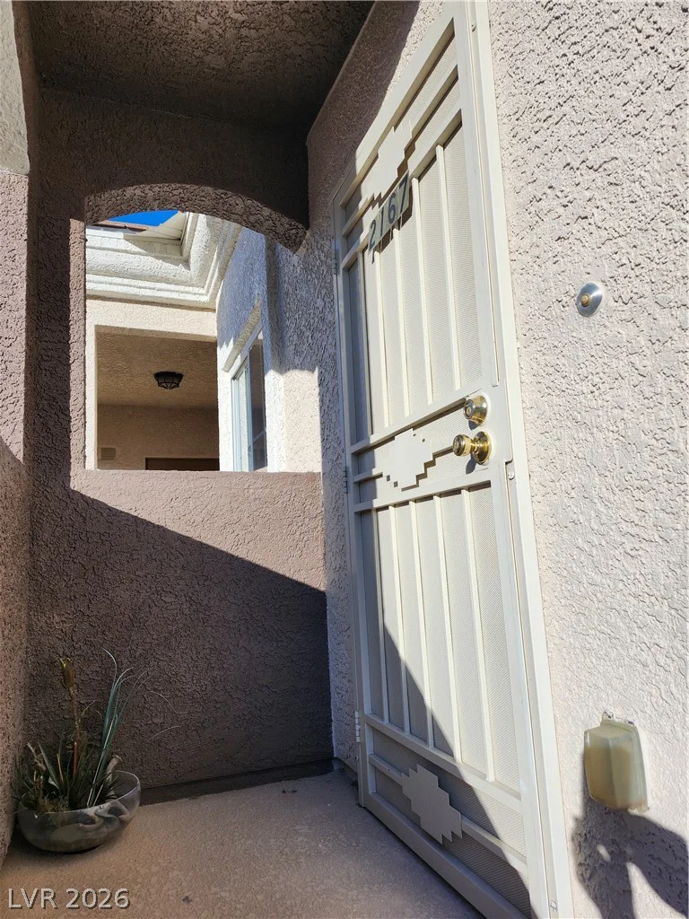 9303 Gilcrease, Las Vegas, NV 89149