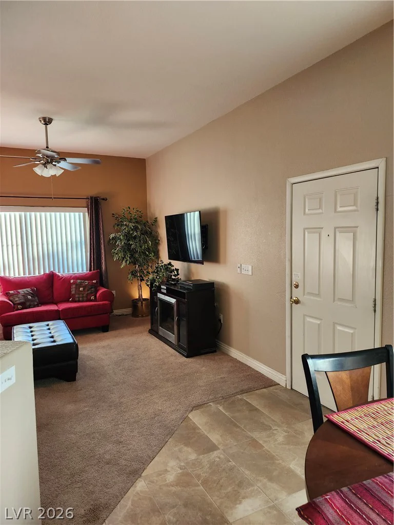 9303 Gilcrease, Las Vegas, NV 89149