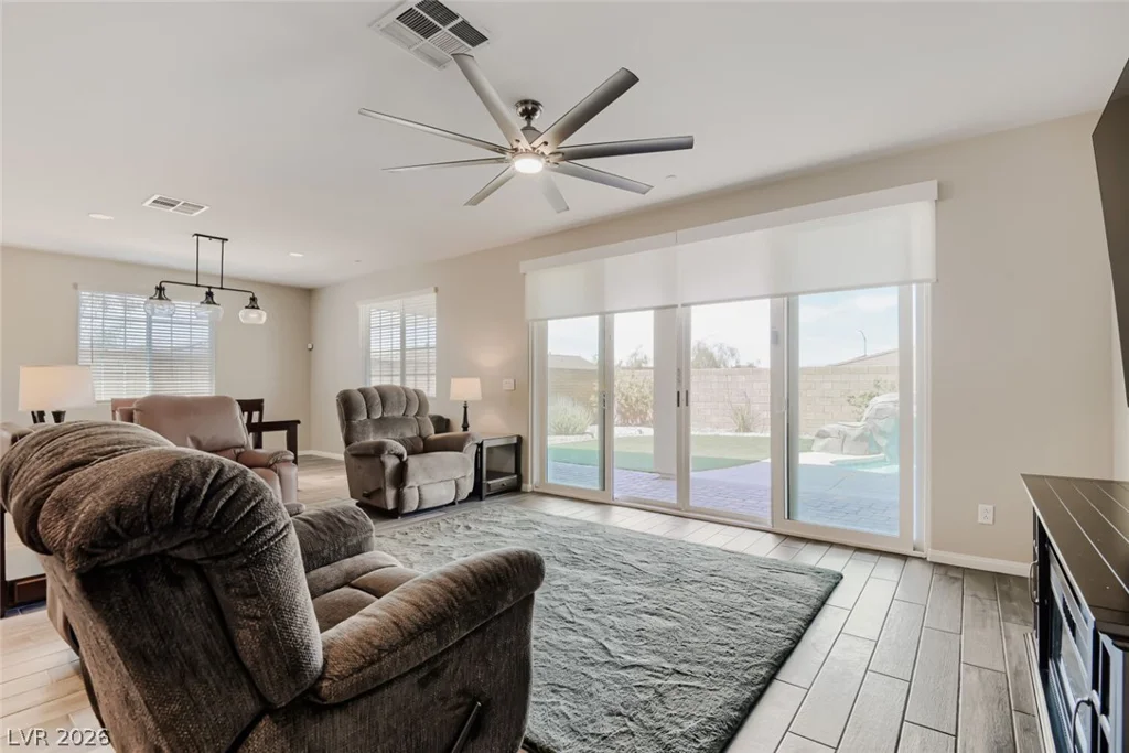 394 Wilbur Jurden, Henderson, NV 89011