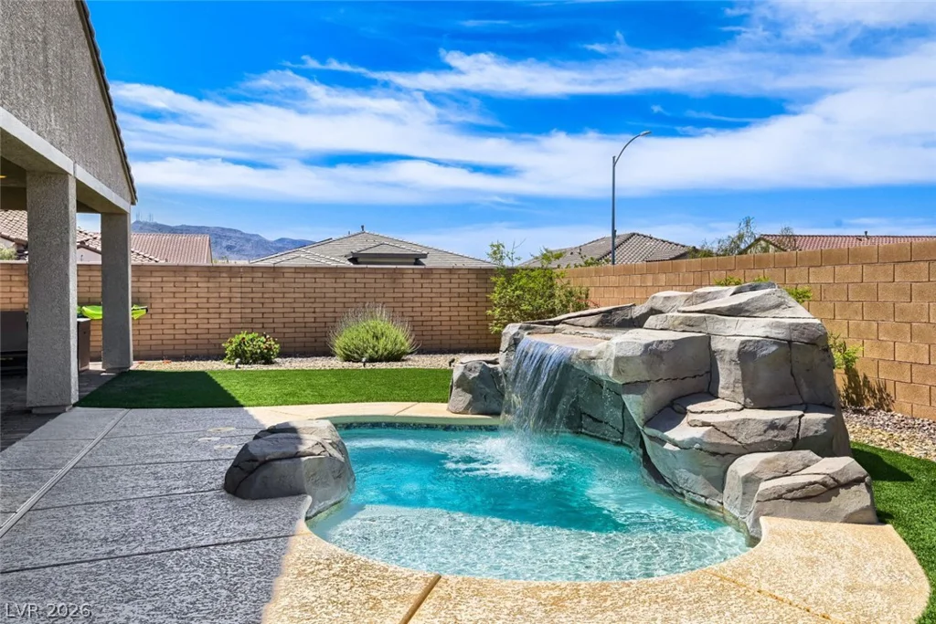394 Wilbur Jurden, Henderson, NV 89011