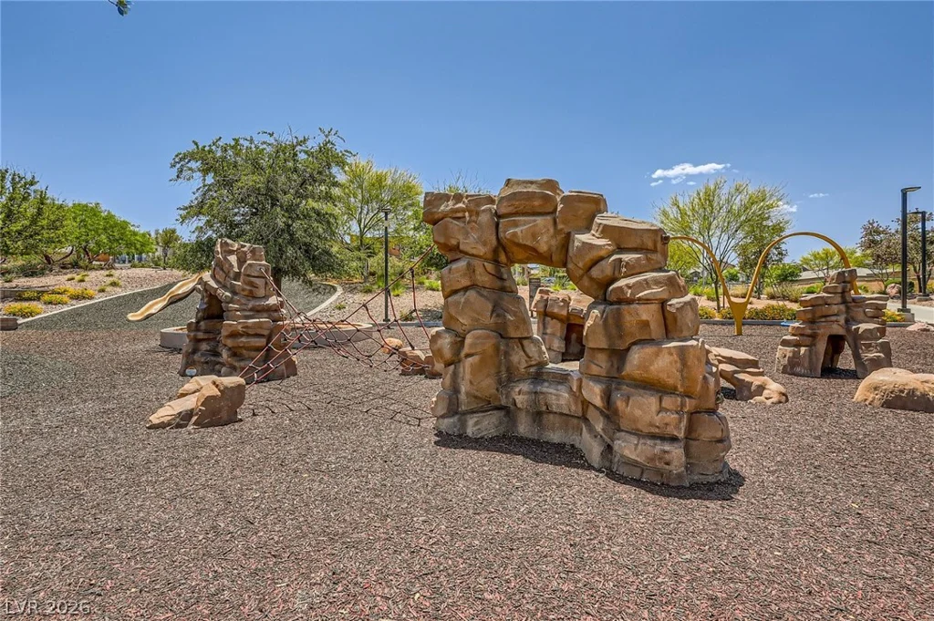 394 Wilbur Jurden, Henderson, NV 89011