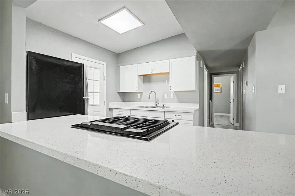 104 Stanford, Las Vegas, NV 89107