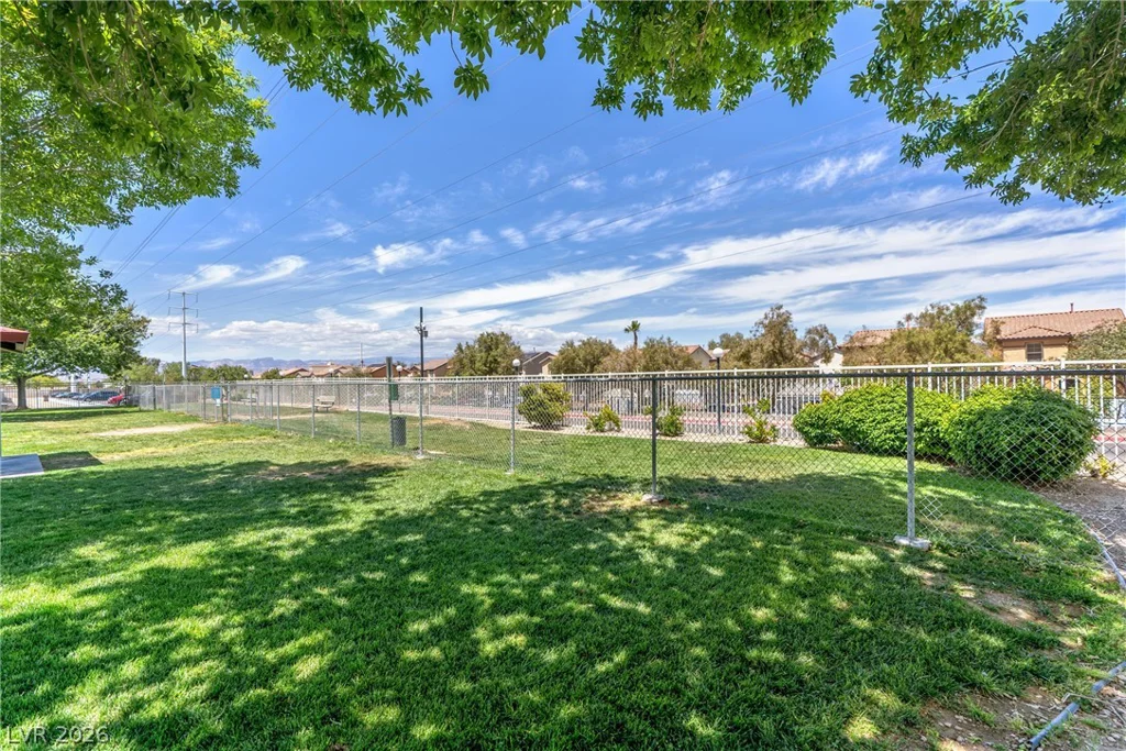 10388 Midseason Mist, Las Vegas, NV 89183