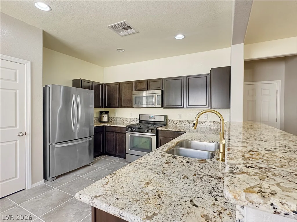 976 Aspen Cliff, Henderson, NV 89011