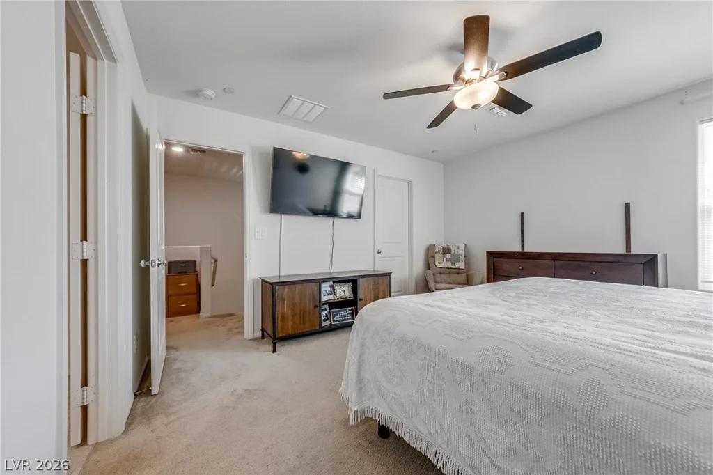 937 Mineral Wells, North Las Vegas, NV 89086