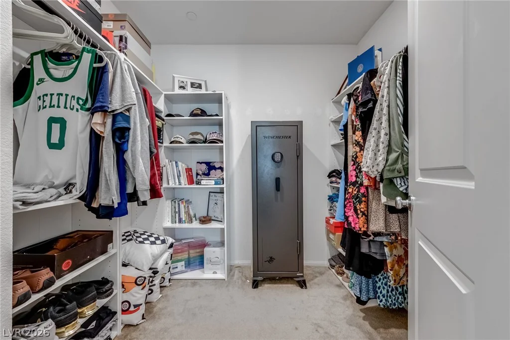 937 Mineral Wells, North Las Vegas, NV 89086