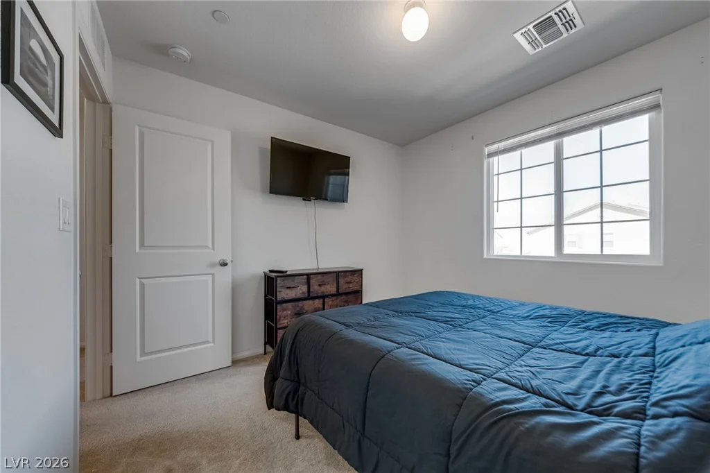 937 Mineral Wells, North Las Vegas, NV 89086