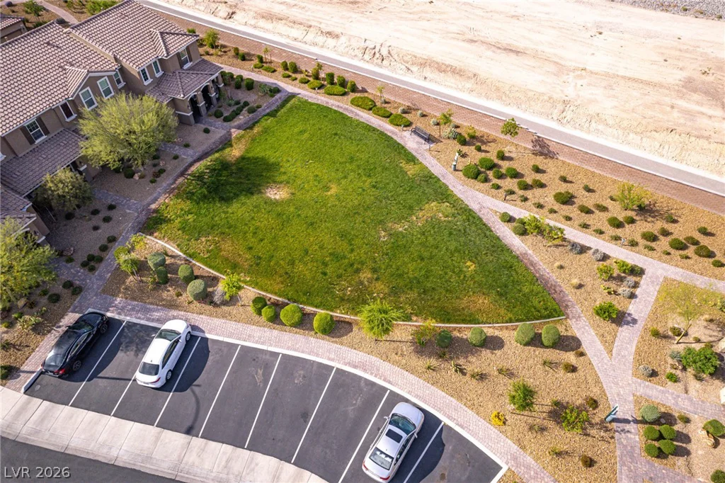 937 Mineral Wells, North Las Vegas, NV 89086