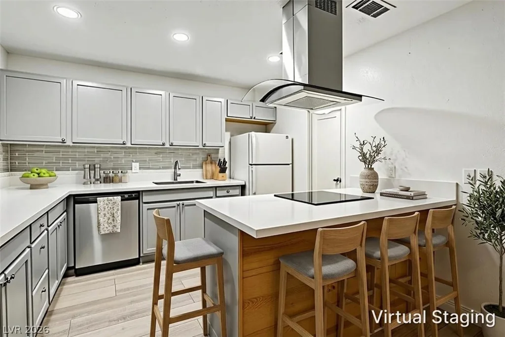5107 Village, Las Vegas, NV 89142