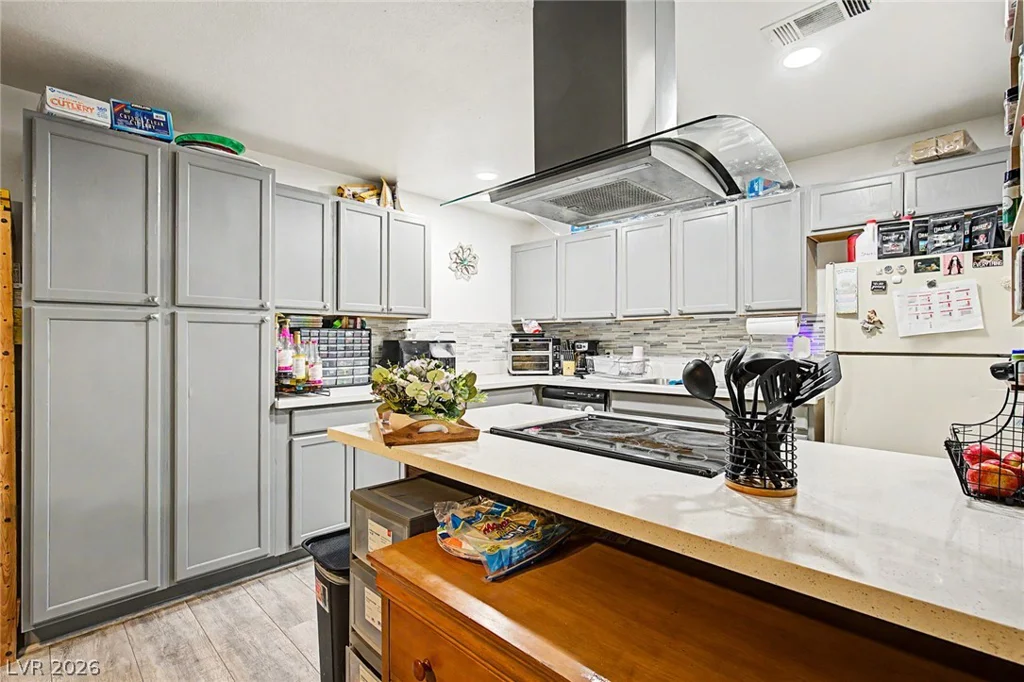 5107 Village, Las Vegas, NV 89142