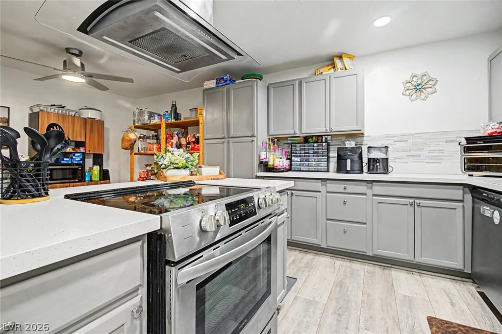5107 Village, Las Vegas, NV 89142