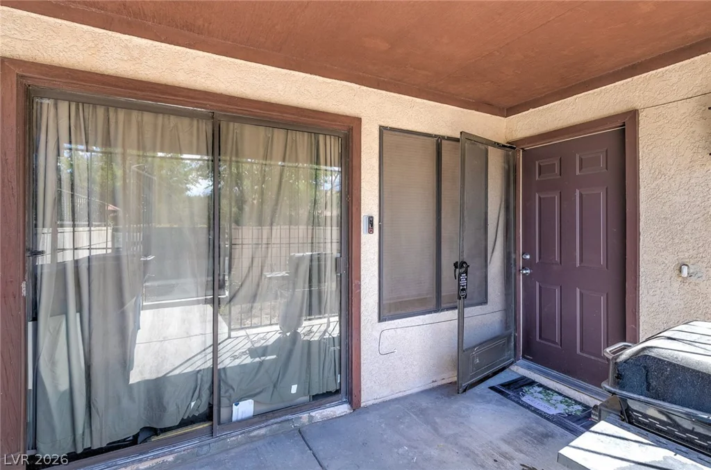 5107 Village, Las Vegas, NV 89142