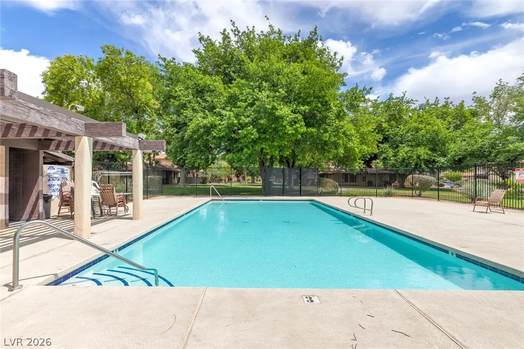 5107 Village, Las Vegas, NV 89142