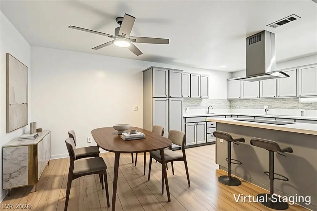 5107 Village, Las Vegas, NV 89142