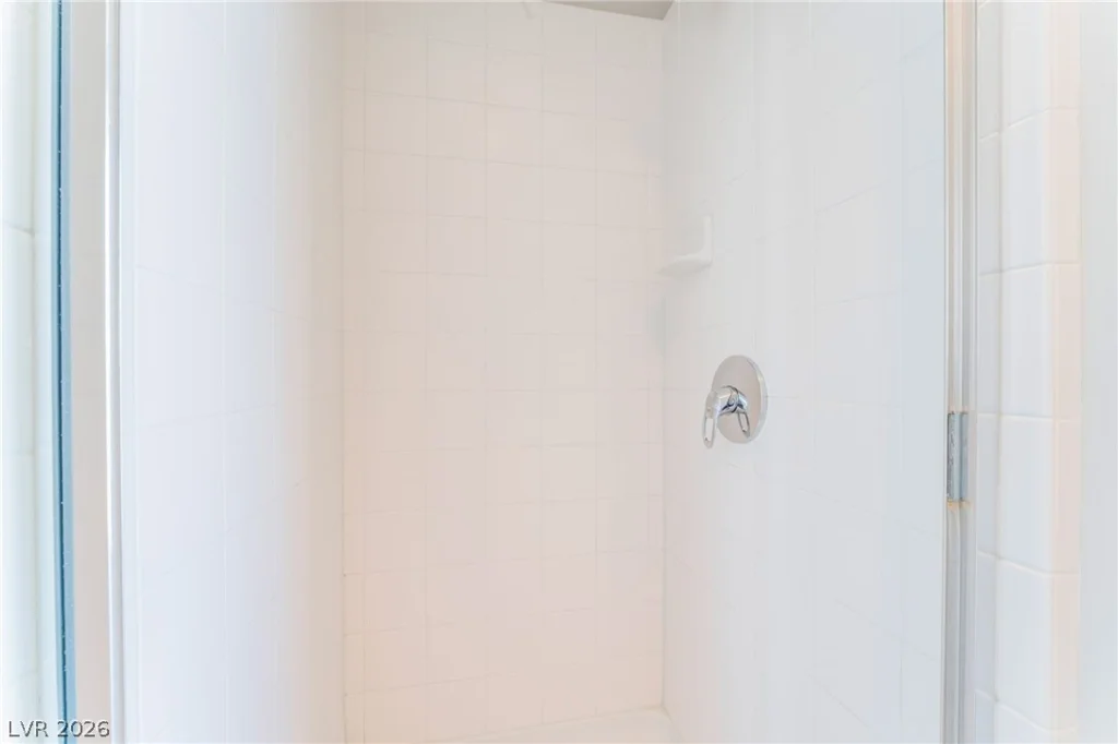 353 Bonneville, Las Vegas, NV 89101