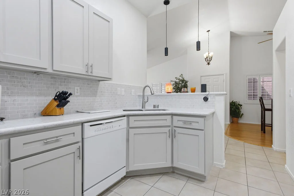 601 Painted Cloud, Las Vegas, NV 89144