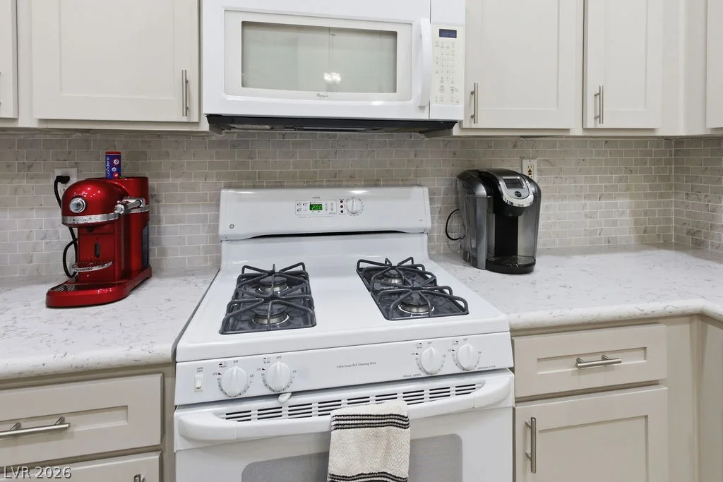601 Painted Cloud, Las Vegas, NV 89144