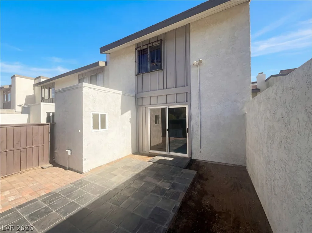 568 Willow Green, Las Vegas, NV 89169
