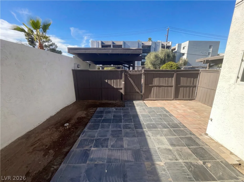 568 Willow Green, Las Vegas, NV 89169