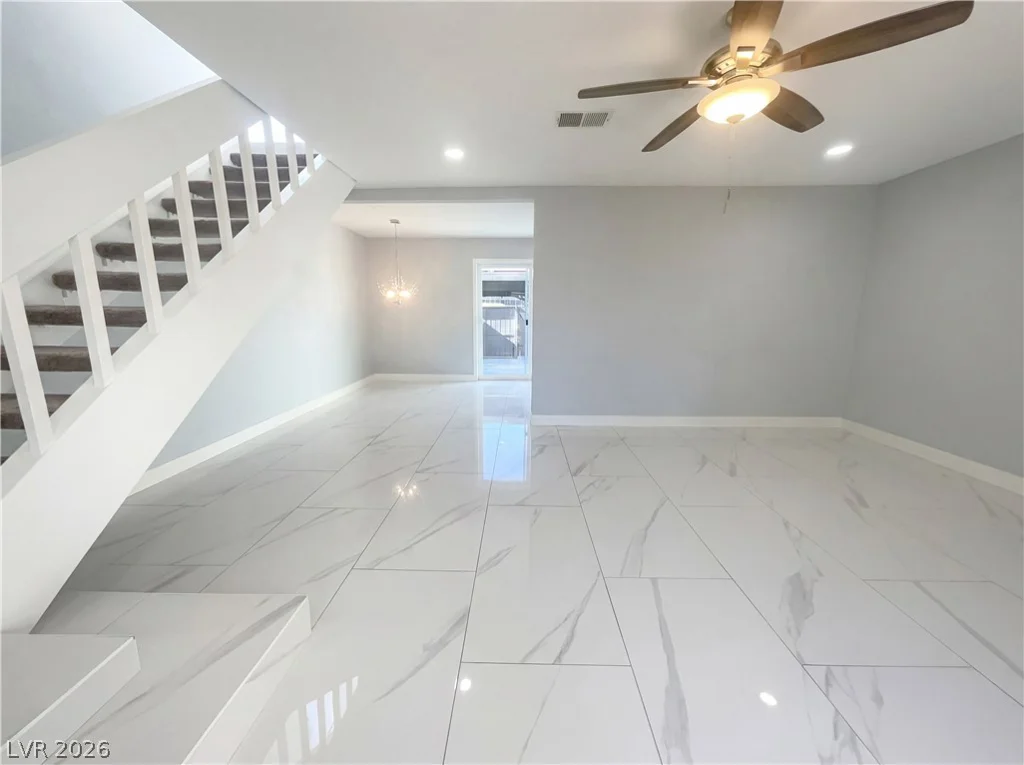 568 Willow Green, Las Vegas, NV 89169