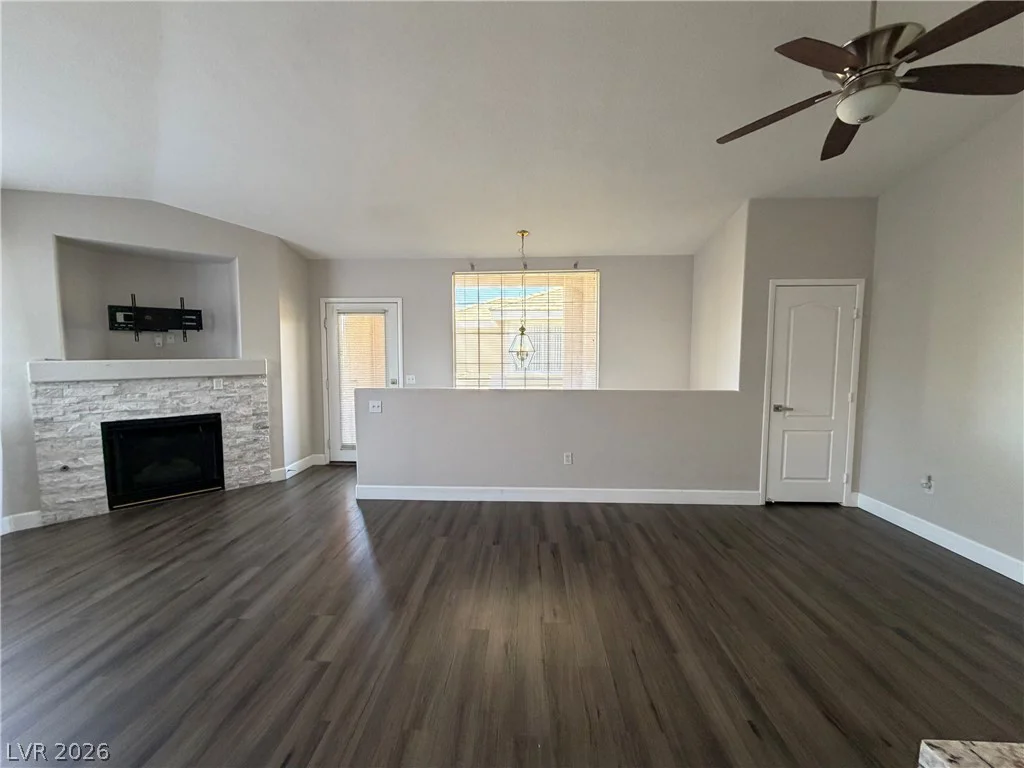 9901 Trailwood, Las Vegas, NV 89134