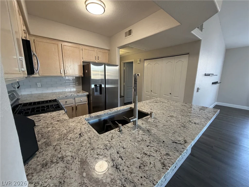 9901 Trailwood, Las Vegas, NV 89134