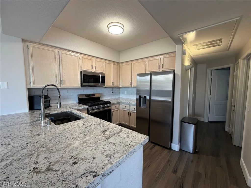 9901 Trailwood, Las Vegas, NV 89134