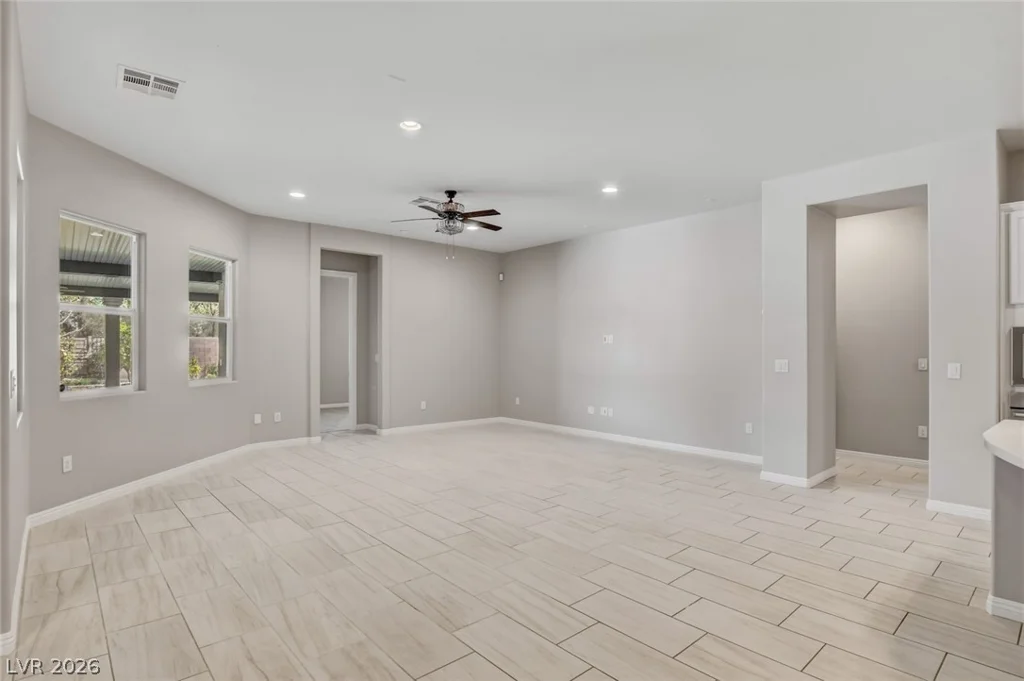 7084 Appaloosa Ridge, Las Vegas, NV 89131