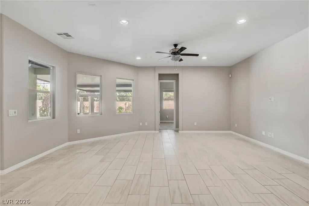 7084 Appaloosa Ridge, Las Vegas, NV 89131