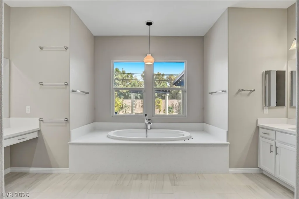 7084 Appaloosa Ridge, Las Vegas, NV 89131
