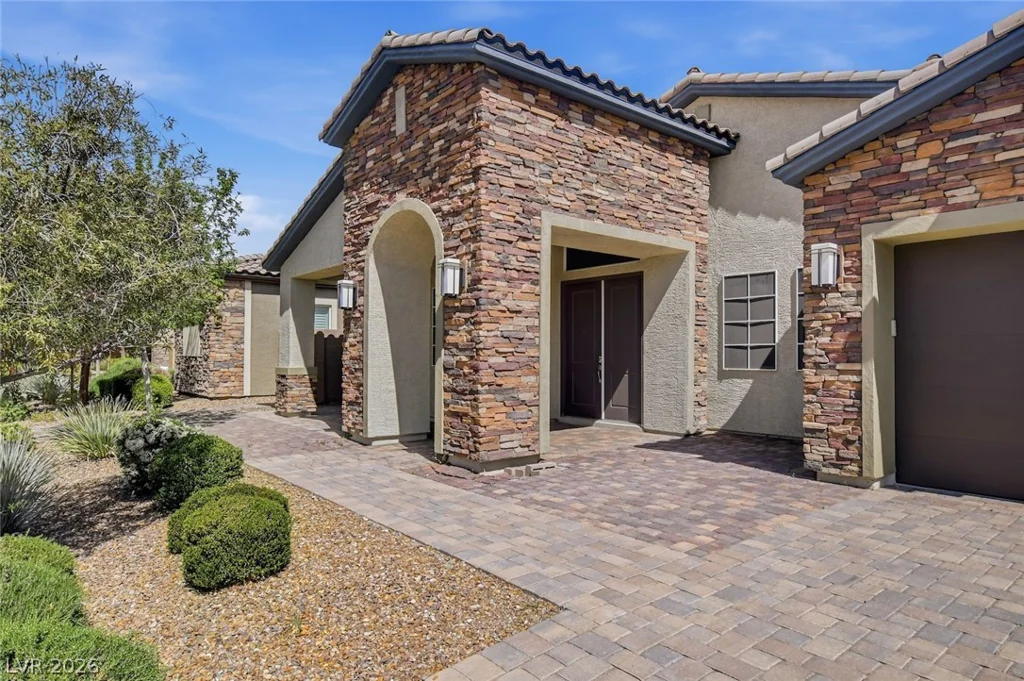 7084 Appaloosa Ridge, Las Vegas, NV 89131