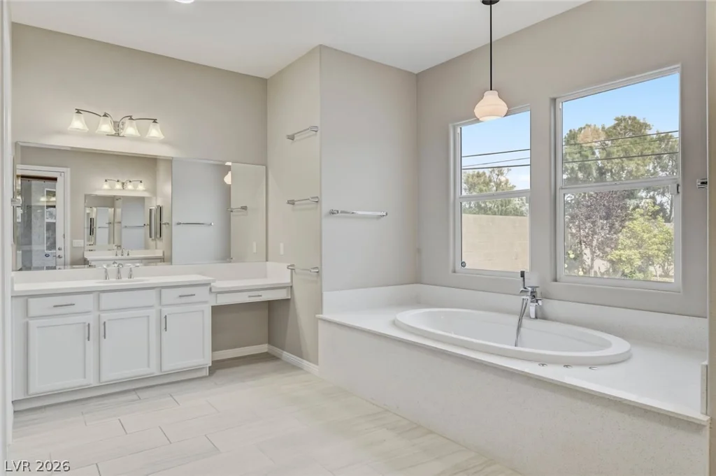 7084 Appaloosa Ridge, Las Vegas, NV 89131