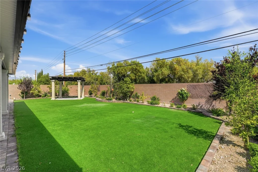 7084 Appaloosa Ridge, Las Vegas, NV 89131