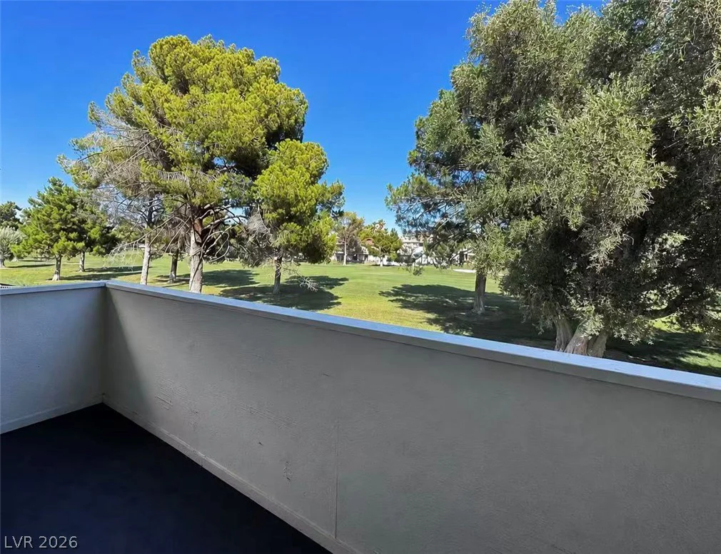 2838 Loveland, Las Vegas, NV 89109
