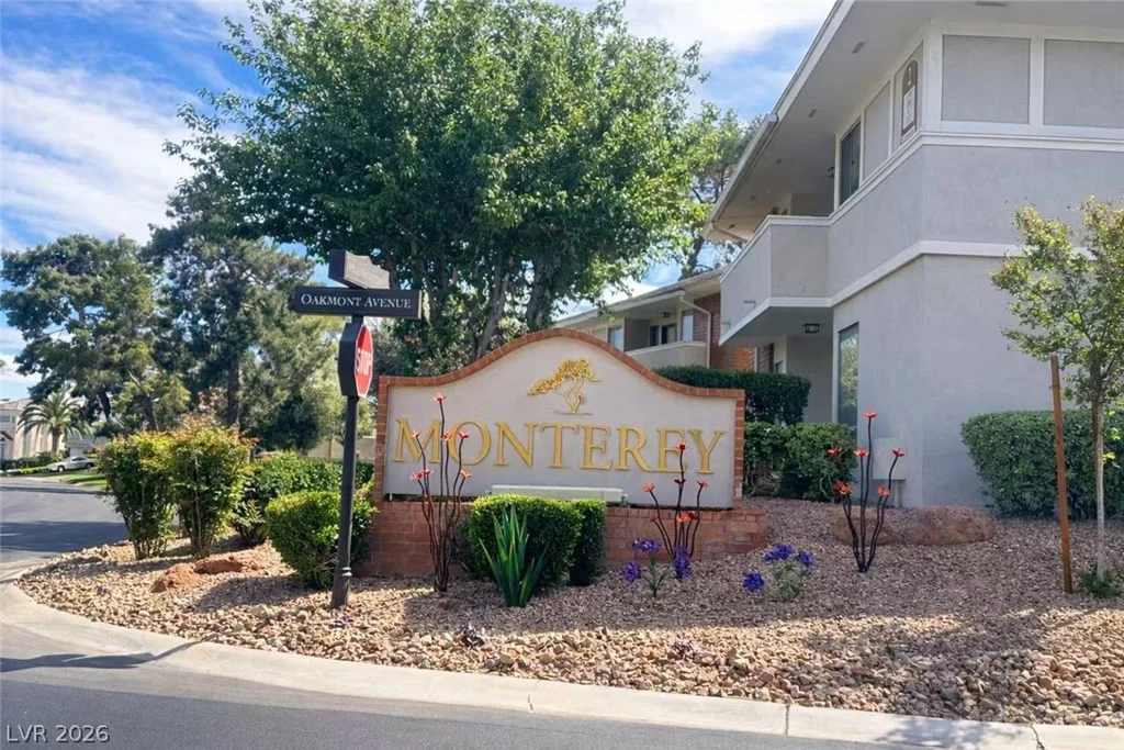 2838 Loveland, Las Vegas, NV 89109